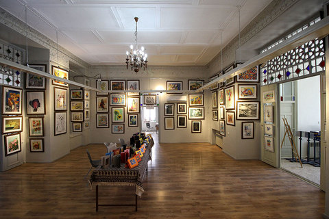نمایشگاه ۴۰ هنر معاصر در شهرضا 