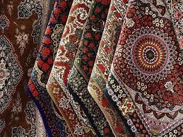 Currency inflation reduced carpet manufacturing in Isfahan 