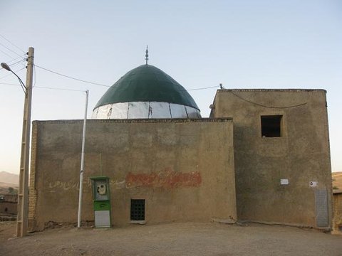 مرمت مقبره کاوه آهنگر در روستای مشهد کاوه