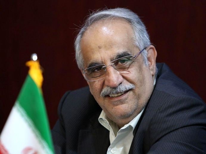 وزیر اقتصاد بعد از ظهر امروز وارد اصفهان می‌شود