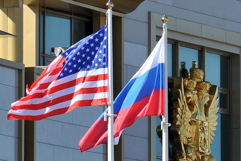 دیپلمات های روسیه سه ساختمان مسکو در آمریکا را تخلیه کردند
