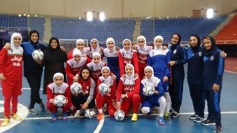 پیروزی تیم ملی فوتسال برابر لنجان در اردوی اصفهان