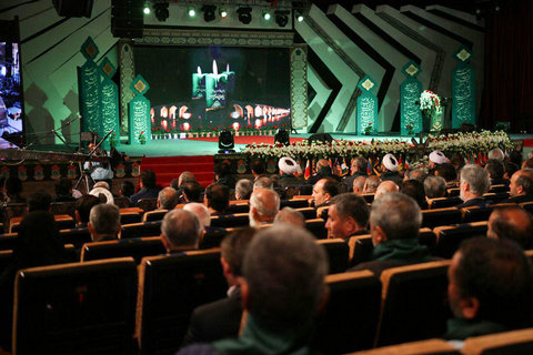 آغاز پانزدهمین اجلاس بین المللی تجلیل از پیرغلامان و خادمان حسینی در اصفهان