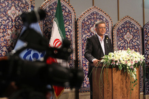 احمدی افزادی: آنتن را در اختیار بسیجیان می‌گذاریم