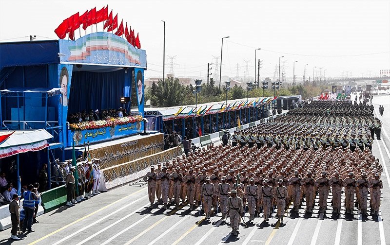 رژه نیروهای مسلح در تهران آغاز شد