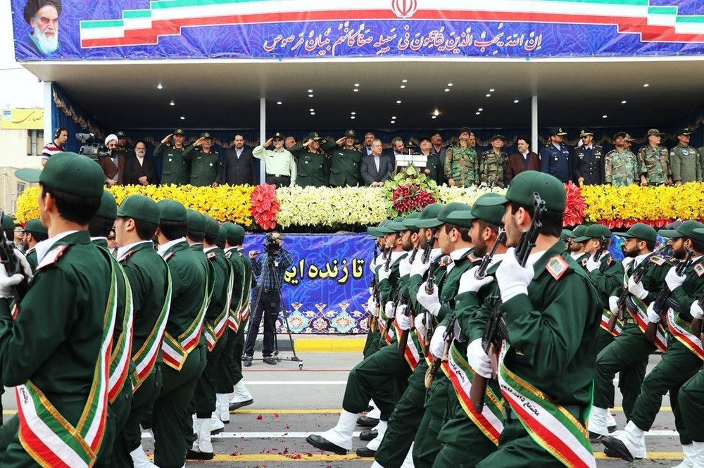مراسم رژه ۳۱ شهریور در اصفهان آغاز شد