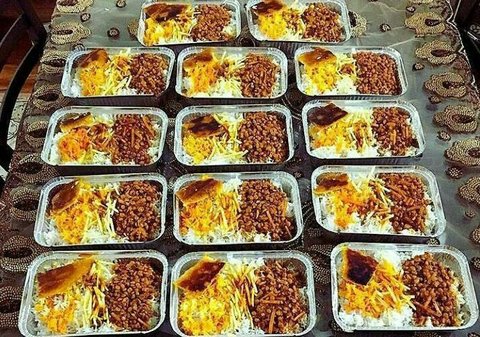 توفیق یک وعده غذای نذری