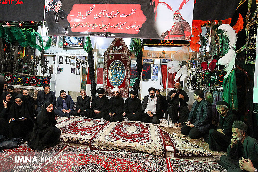 تجلیل از  دست اندرکاران کاروان نمادین کربلا در خمینی شهر