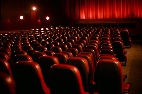 سینماها در روزهای عزاداری پایان «صَفر» تعطیل هستند
