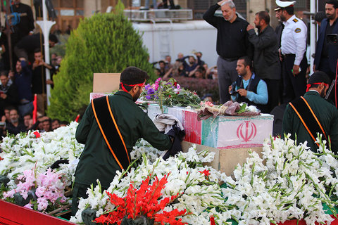 استقبال از پیکر مطهر شهید حججی در میدان امام (ره) اصفهان (2)