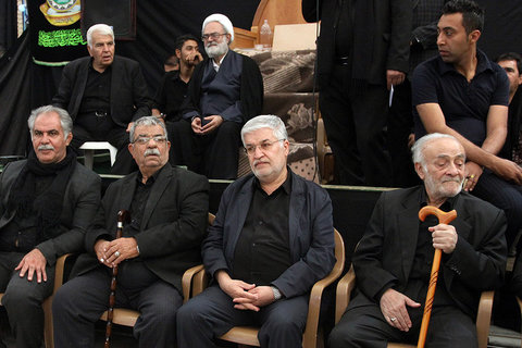 عزاداران حسینی در روز تاسوعا - حسینیه هارونیه