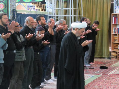 نماز ظهر عاشورا در شهرضا اقامه شد + تصاویر