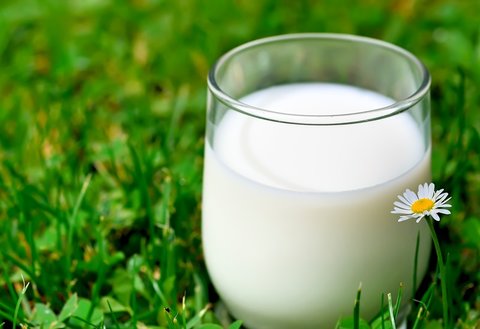 با مصرف شیر خطر سکته مغزی و سرطان روده را کاهش دهید