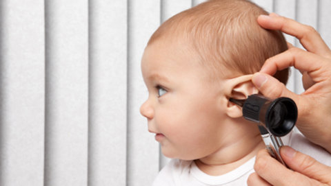معاینه بیش از  ۳۴ هزار نوزاد در غربالگری شنوایی