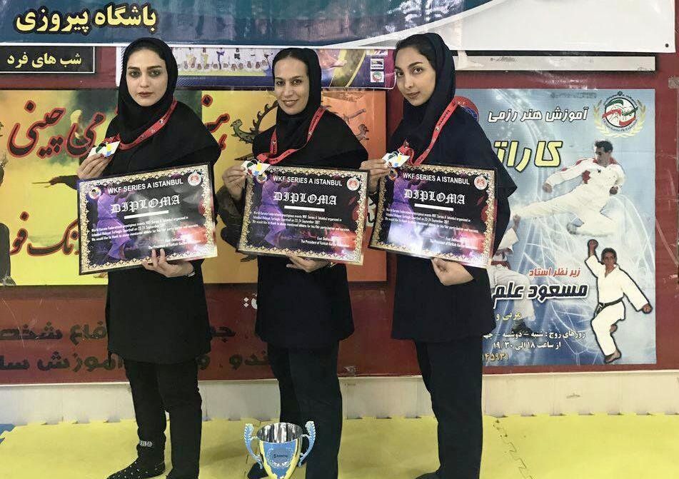 کسب مقام نایب‌قهرمانی لیگ جهانی کاراته توسط دانشجویان واحد اصفهان