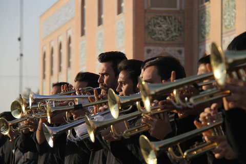ارسال کمک های مردم اصفهان به زائران اربعین در کربلا