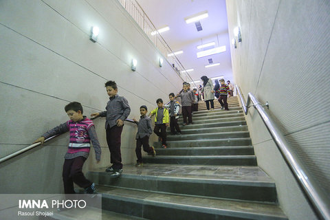 students on metro tour