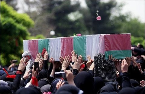 مراسم تشییع شهدا در اصفهان آغاز شد