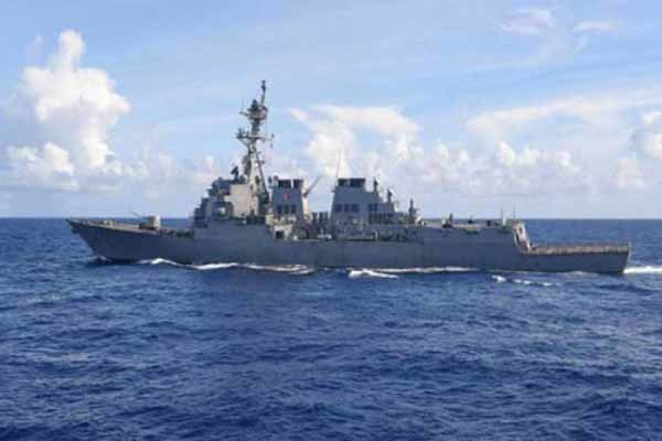 حضور کشتی‌های جنگی آمریکا در دریای جنوبی چین تحریک آمیز است