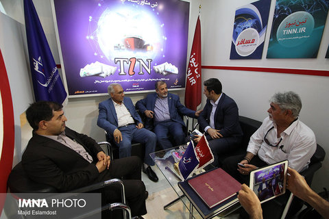 Isfahan mayor at 23rd Press Exhibition