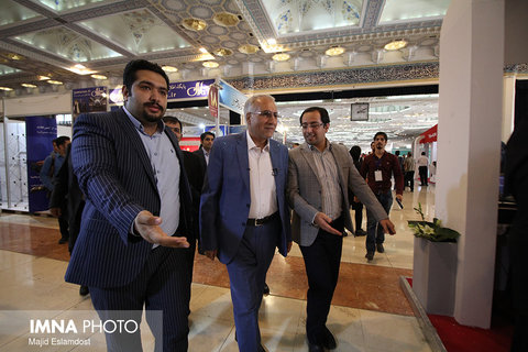 Isfahan mayor at 23rd Press Exhibition