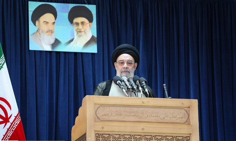 ایران با شکست داعش پوزه ابرقدرت‌ها را به خاک مالید/دشمنی به اسلام ناشی از حب ریاست است