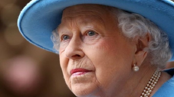 چهره پنهان ملکه انگلیس