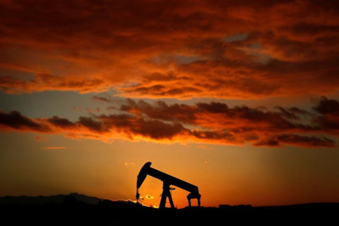 نمودار قیمت نفت امروز ۳۰ آذرماه ۱۴۰۰