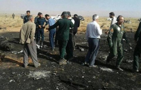 سقوط یک فروند جنگنده سوخو 22 در استان فارس