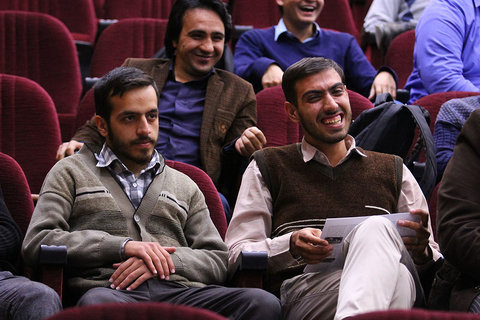 نشست دانشجویی ایران و آمریکا؛ با حضور دبیرکل حزب ندای ایرانیان