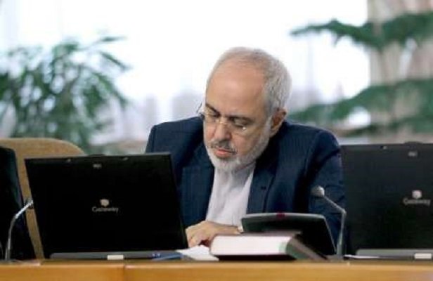 وزیر امور خارجه درگذشت اکبر ترکان را تسلیت گفت
