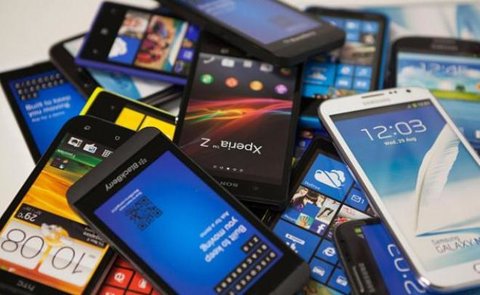 تخلف ۳۲ میلیاردی شرکت‌های واردکننده گوشی همراه