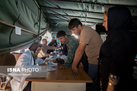 درخواست علوم پزشکی کرمانشاه از خیرین برای کمک به بازسازی مراکز بهداشت و درمان زلزله‌زده