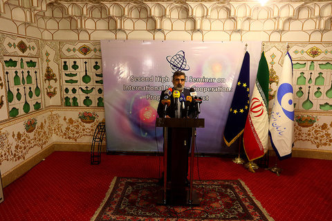 سومین سمینار سطح بالای همکاری‌های بین المللی ایران و اتحادیه اروپا با موضوع "همکاری های هسته‌ای: پیشرفت‌ها و چشم اندازها" 