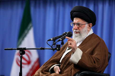 Ayatollah Khamenei Highlights Importance of Preserving Martyrs' Memory