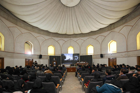  نشست شهراندیشی روز جهانی شهرسازی در دانشگاه هنر اصفهان 