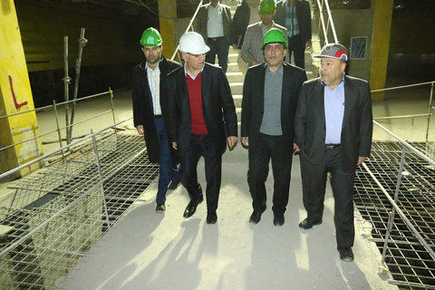 بازدید شهردار، رییس و اعضای شورای شهر اصفهان از پروژه مترو-ایستگاه انقلاب