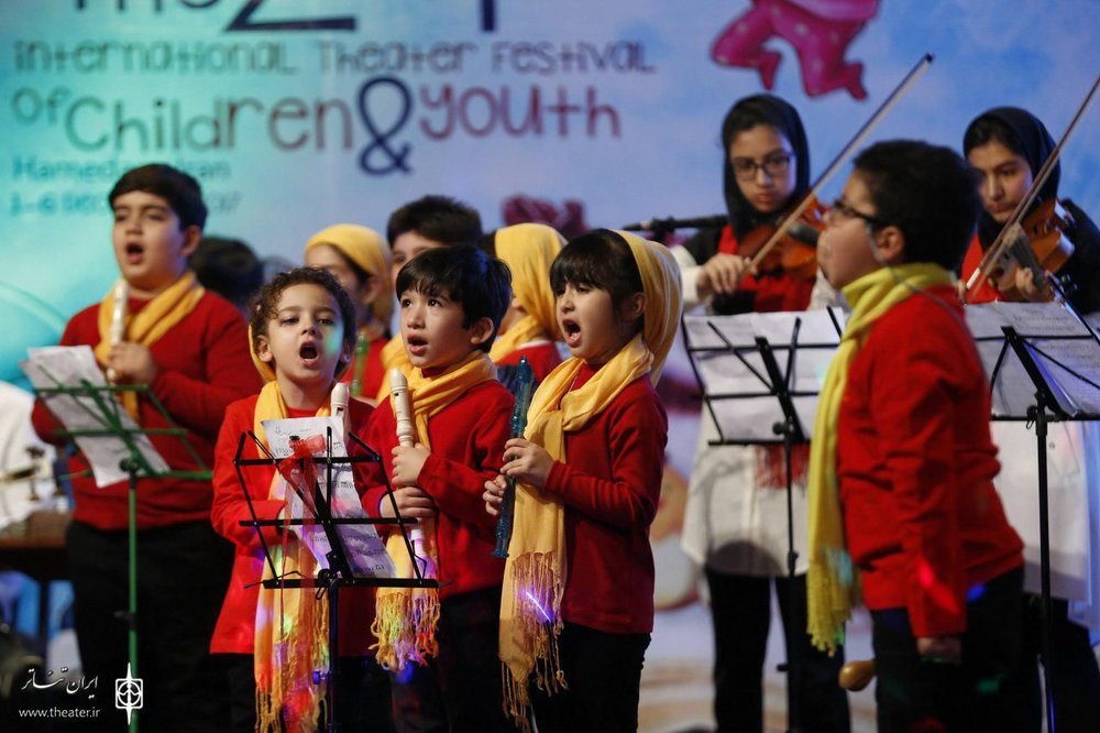 24th Int’l Theater Festival of Children & Youth underway in Hamadan
