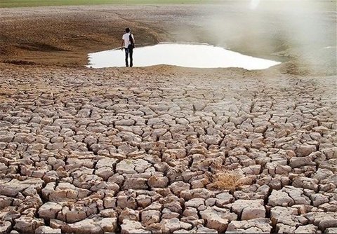 وزیر نیرو برای حل بحران آب دست به دامان نخبگان شد
