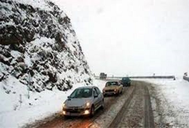 پیش‌بینی باران و برف برای اغلب استان‌های کشور/ هشدار به رانندگان برای تردد در جاده‌های کوه