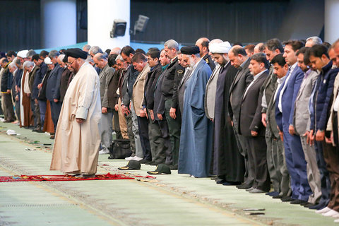 نماز عبادی سیاسی جمعه اصفهان در مصلی امام خمینی (ره)