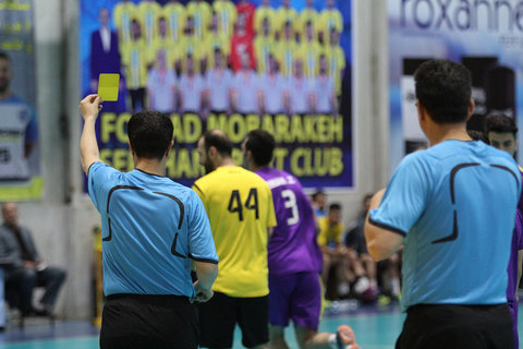 سپاهان اصفهان ۲۶ - نیروی زمینی تهران ۲۷