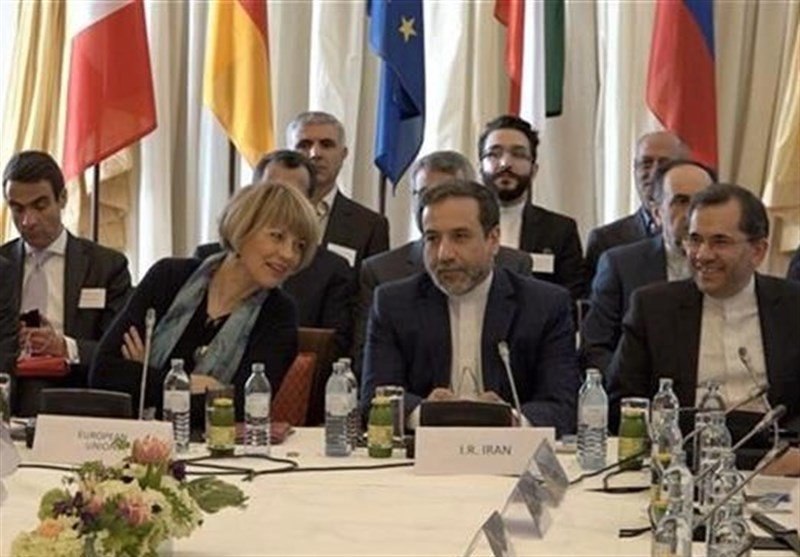 نصب اشتباه پرچم ایران، جلسه کمیسیون مشترک برجام را متوقف کرد