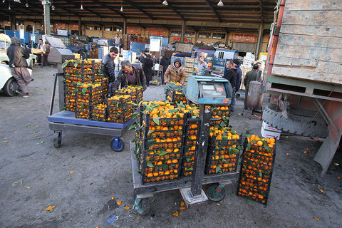 قیمت جدید انواع میوه در بازار اصفهان اعلام شد