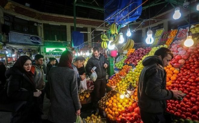 جلوگیری از سد معبر میوه فروشان در آستانه شب یلدا