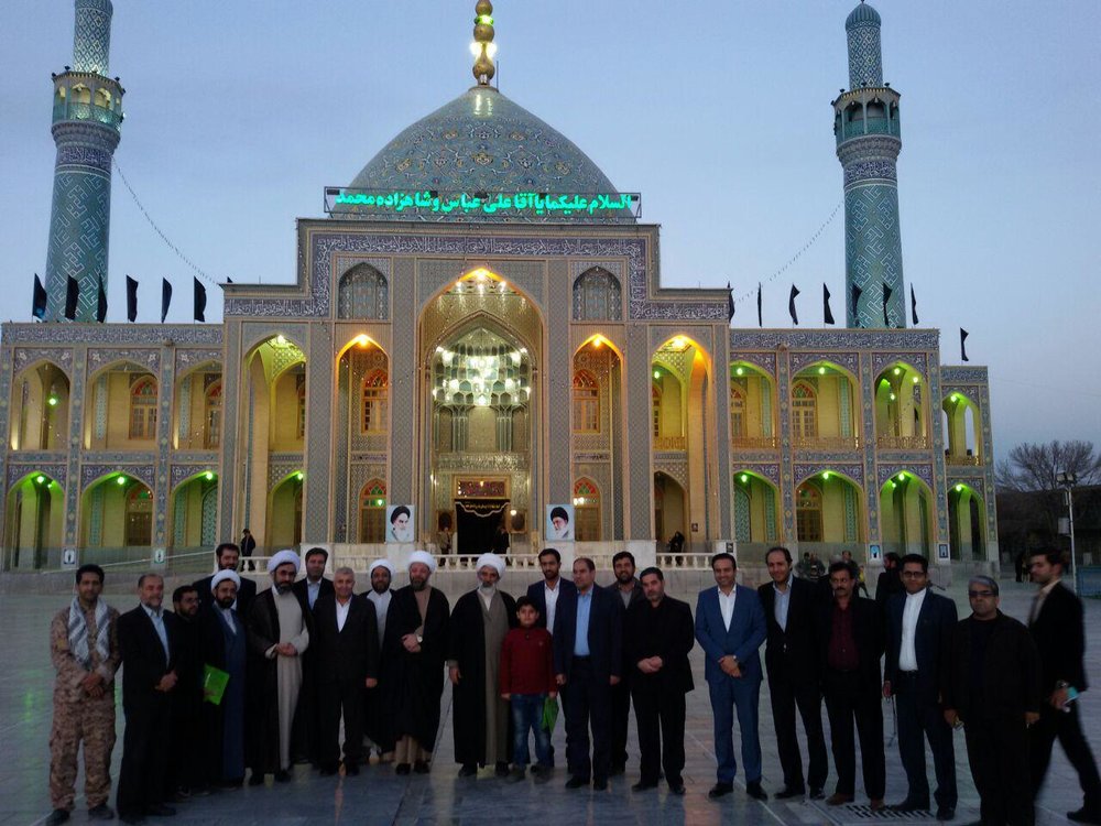 بازدید ۱۷ تولیت جهان اسلام از اماکن مقدس بادرود