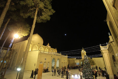  حال و هوای کریسمس در جلفای اصفهان
