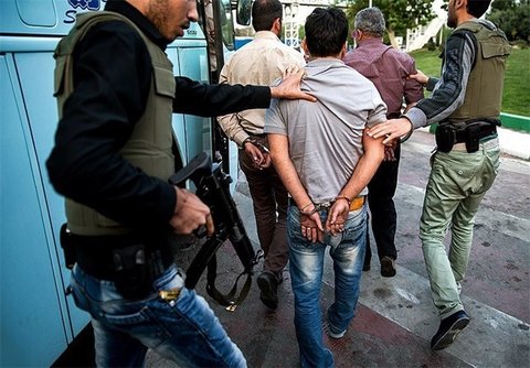 دستگیری خرده فروشان مواد مخدر و معتادان متجاهر در اصفهان