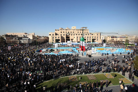 اصفهان برای برگزاری باشکوه راهپیمایی ۲۲ بهمن آماده می‌شود
