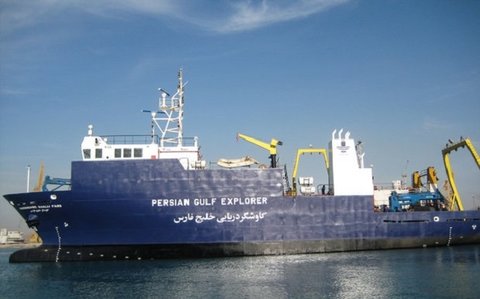 توقیف یک کشتی خارجی در خلیج فارس/ فساد در سازمان فاوای شهرداری اهواز